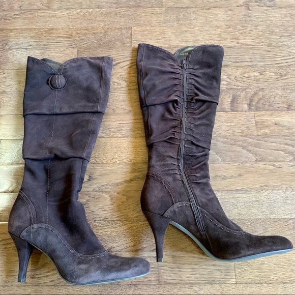 Leather suede boots, EUC - Picture 2 of 7
